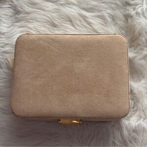 Beige Suede‎ Jewelry Box Travel Organizer Mirror Compartments Gold Clasp